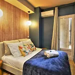 060 - Le Littre - 1 Chambre, Central, Proche Maison Carree, Clim, 4personnes Apartment *