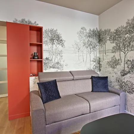 Apartman 060 - Le Littre - 1 Chambre, Central, Proche Maison Carree, Clim, 4personnes *